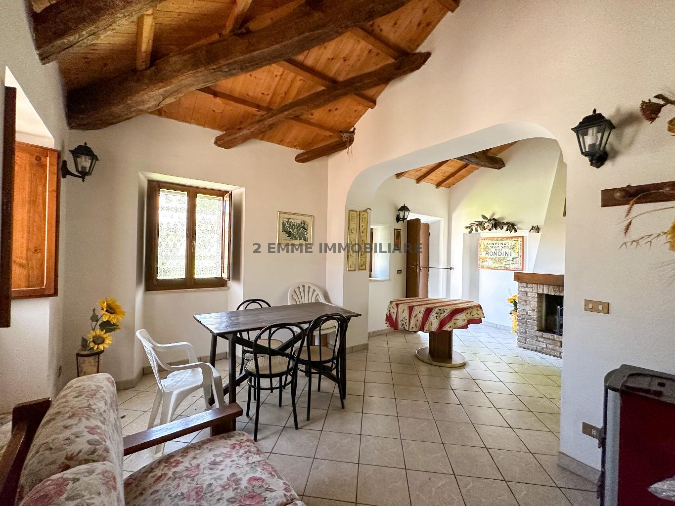 Casa indipendente ristrutturata in frazione funti snc, Ascoli Piceno