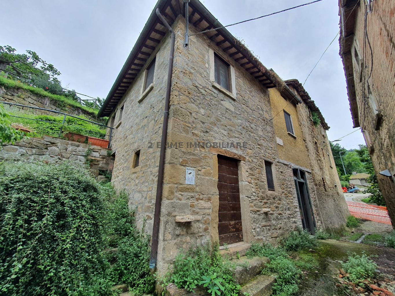 Casa indipendente ristrutturata in frazione funti snc, Ascoli Piceno
