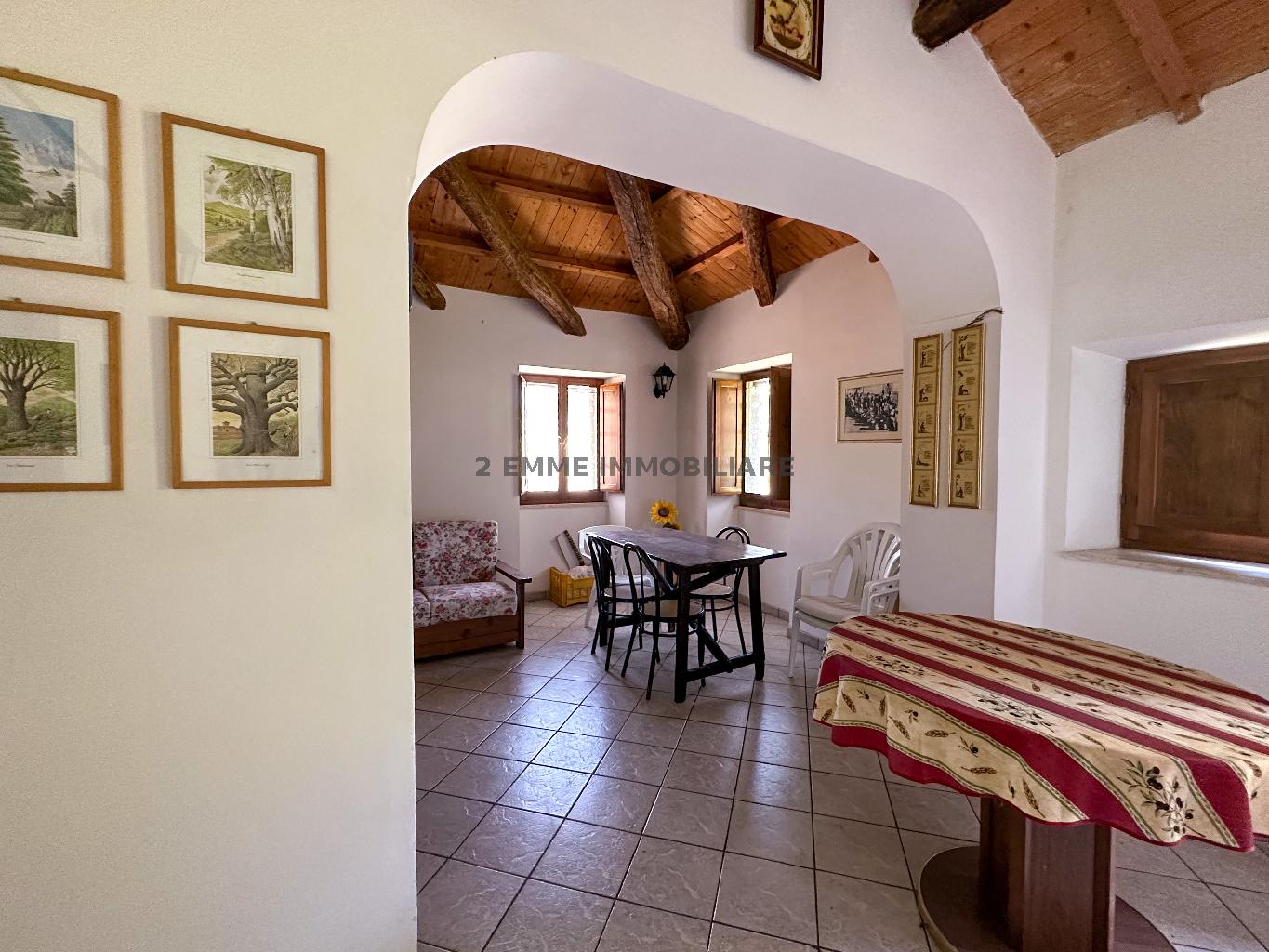 Casa indipendente ristrutturata in frazione funti snc, Ascoli Piceno