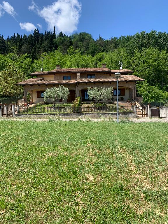 Casa indipendente in vendita in borgomassano, Montecalvo in Foglia