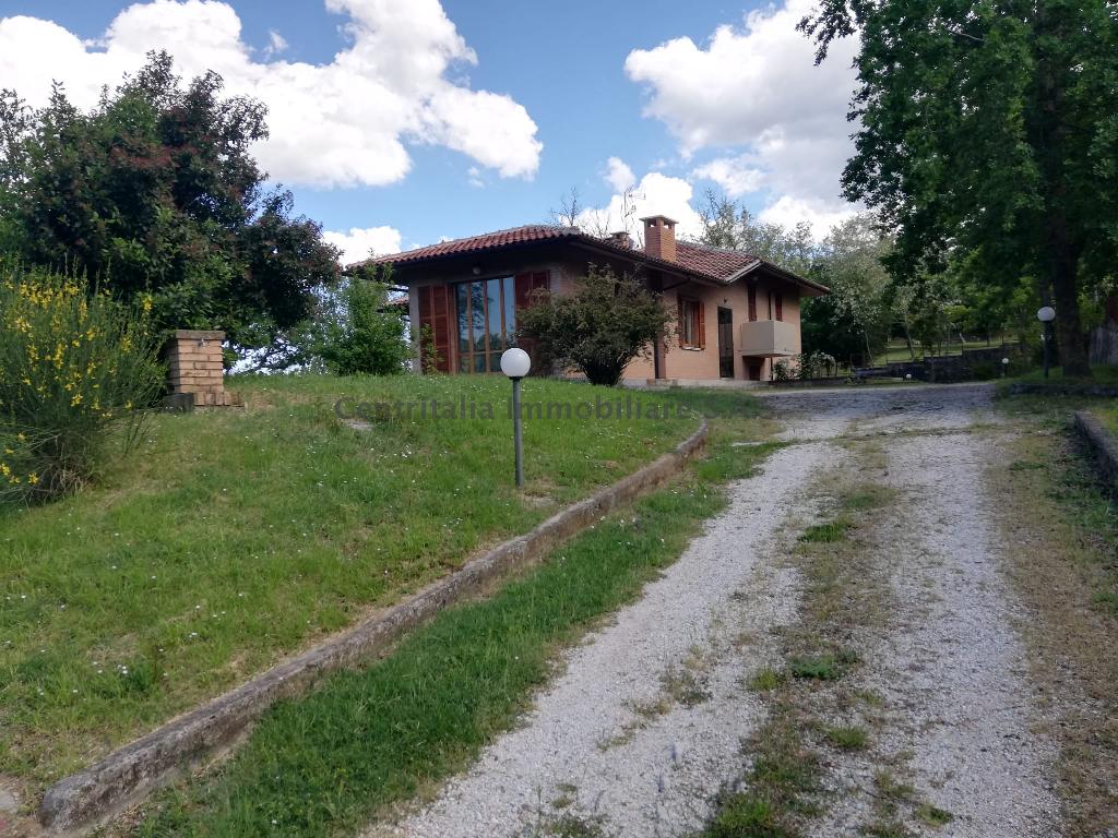 Casa indipendente con giardino a Urbino