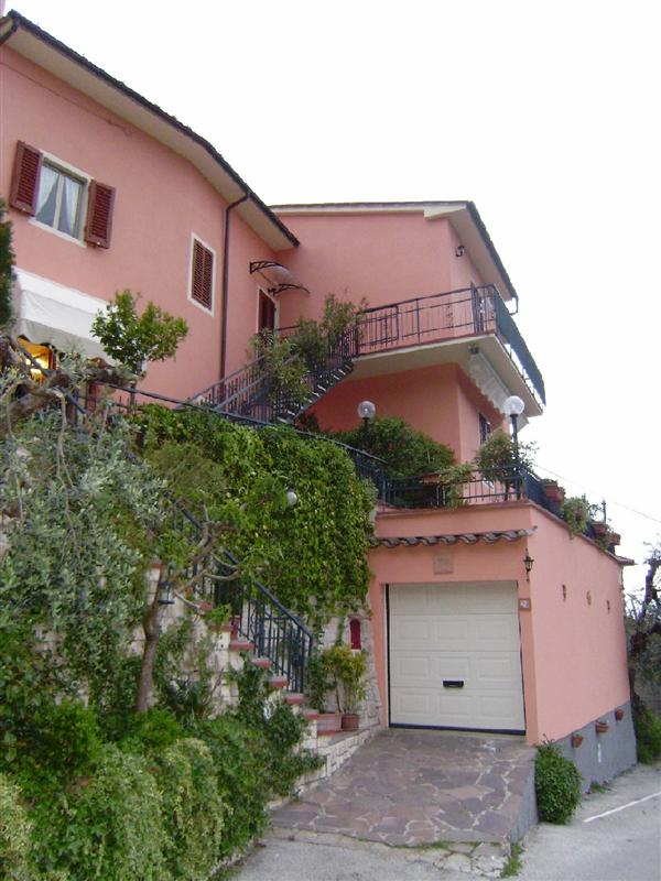 Villa panoramica Castellina di Serravalle