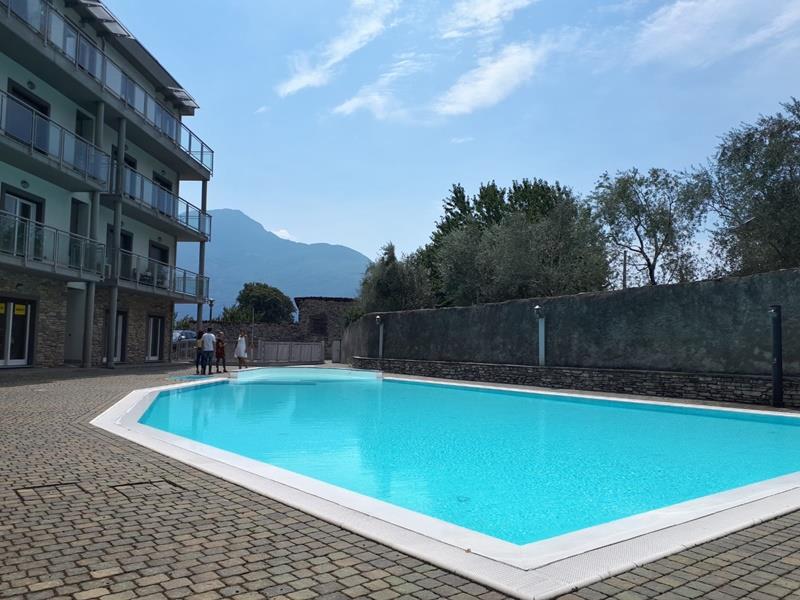 Vacanze sul lago di Como con piscina