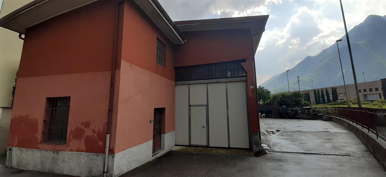 Affitto capannone zona industriale