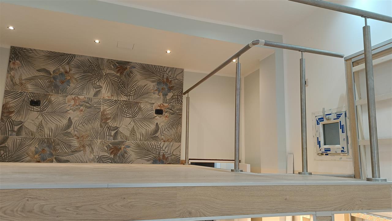 Monolocale Soppalcato di Charme Ideale per Single, Giovani Coppie o Investimento