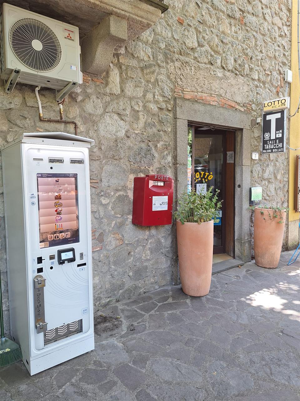 TABACCHERIA, EDICOLA, CARTOLERIA, ARTICOLI REGALO
