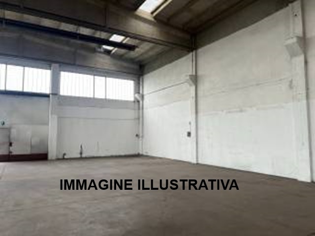 Capannone in vendita a Signa