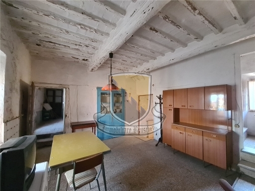 Villa con terrazzo, Monticiano iesa