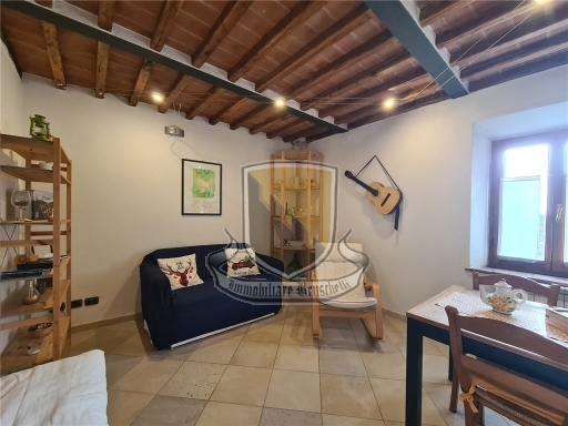 Quadrilocale in vendita a Chiusdino