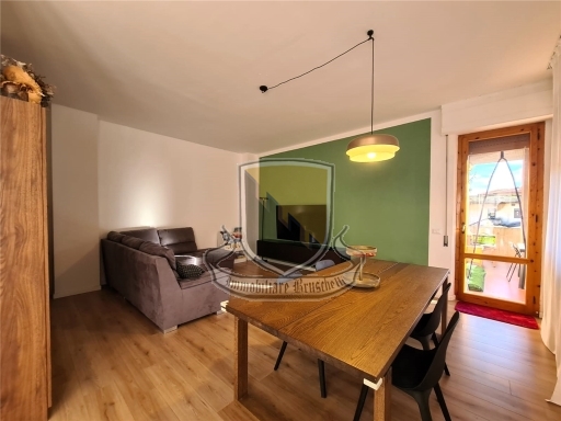 Appartamento con terrazzi, Sovicille rosia