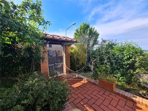 Villa con giardino, Murlo casciano