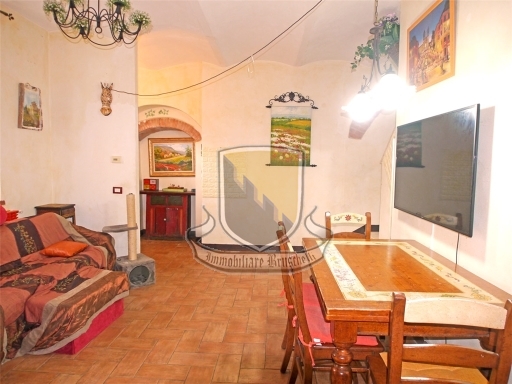 Villa con giardino a Castelnuovo Berardenga