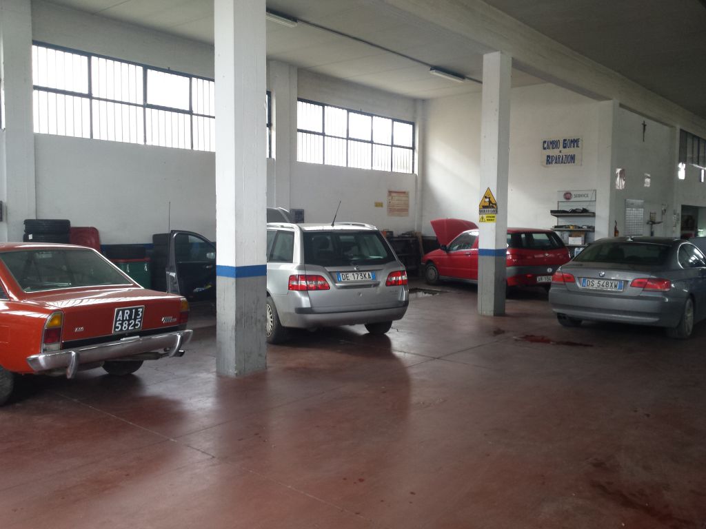 Capannone in vendita a Arezzo