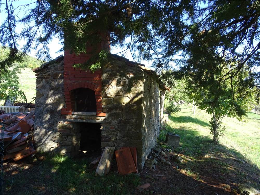 Rustico con giardino a Arezzo