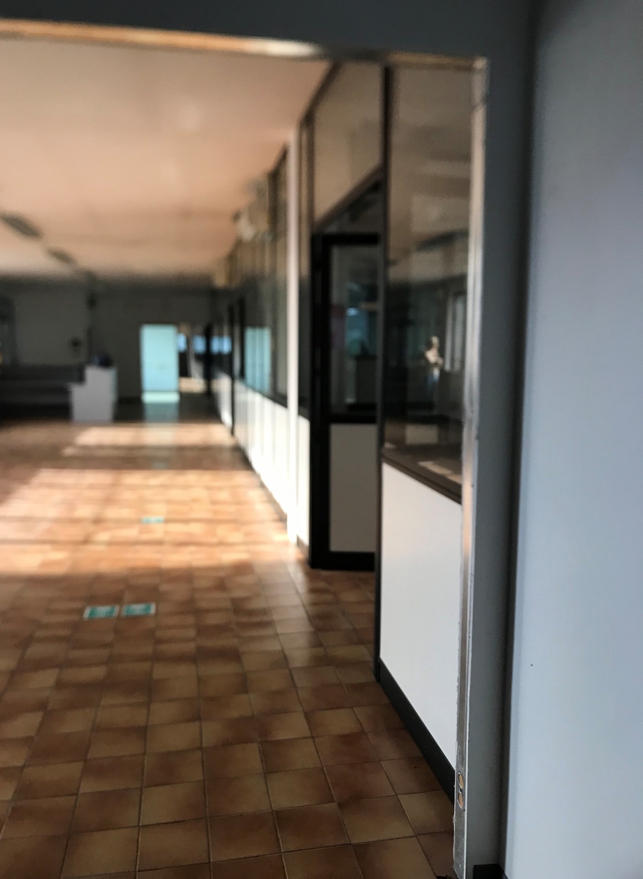 Laboratorio con terrazzo a Arezzo