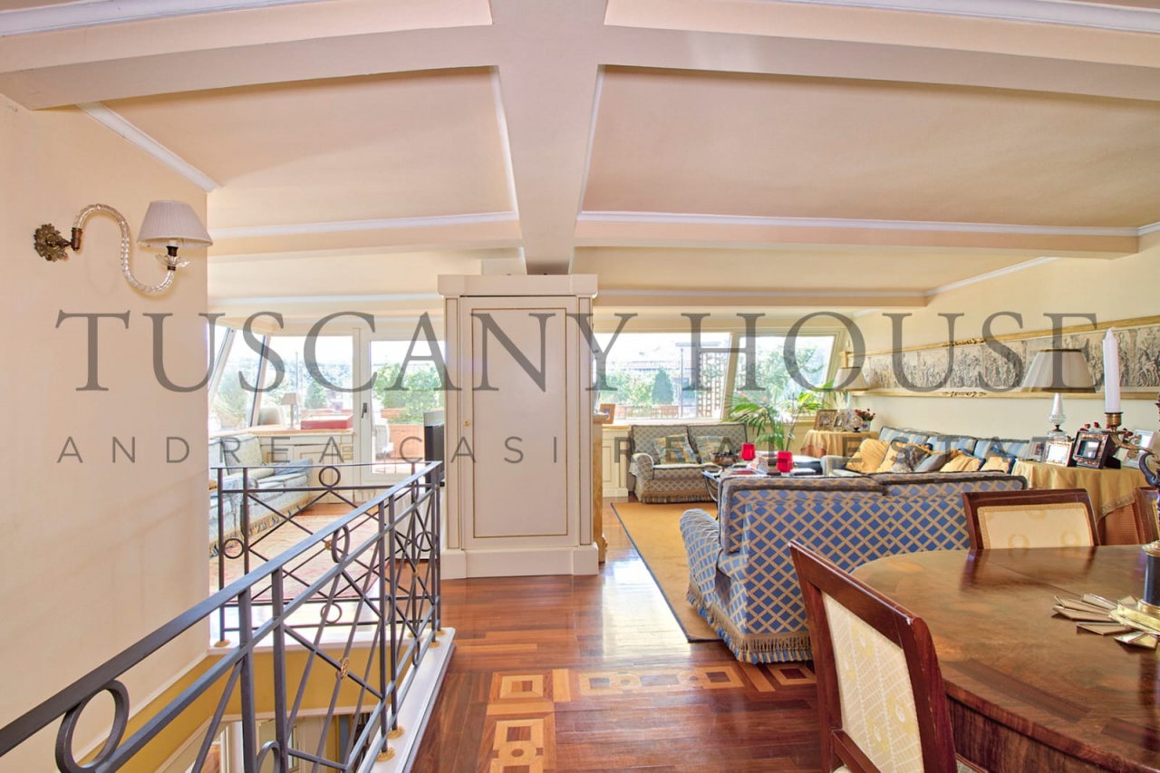 Attico con terrazzo a Arezzo