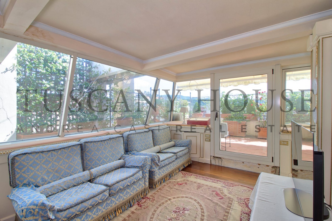 Attico con terrazzo a Arezzo