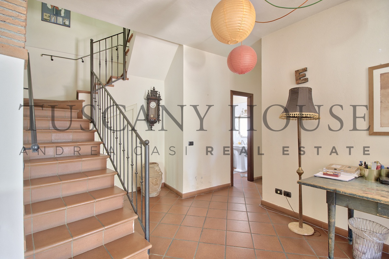 Casa indipendente con giardino a Subbiano