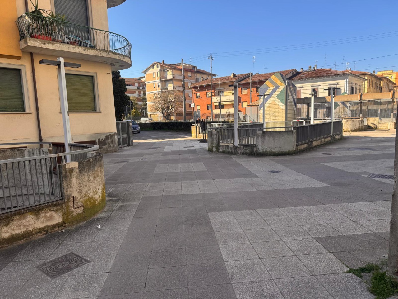 Box/Garage 40mq in vendita a Arezzo