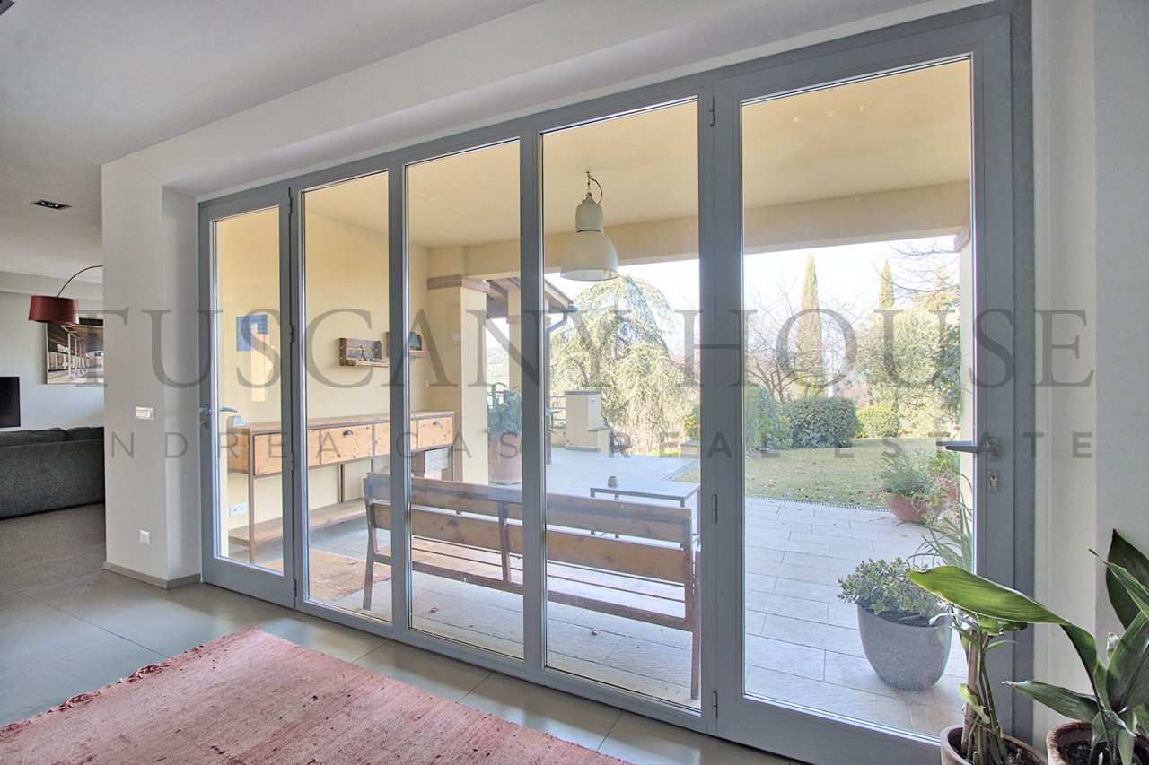 Villa con giardino a Arezzo