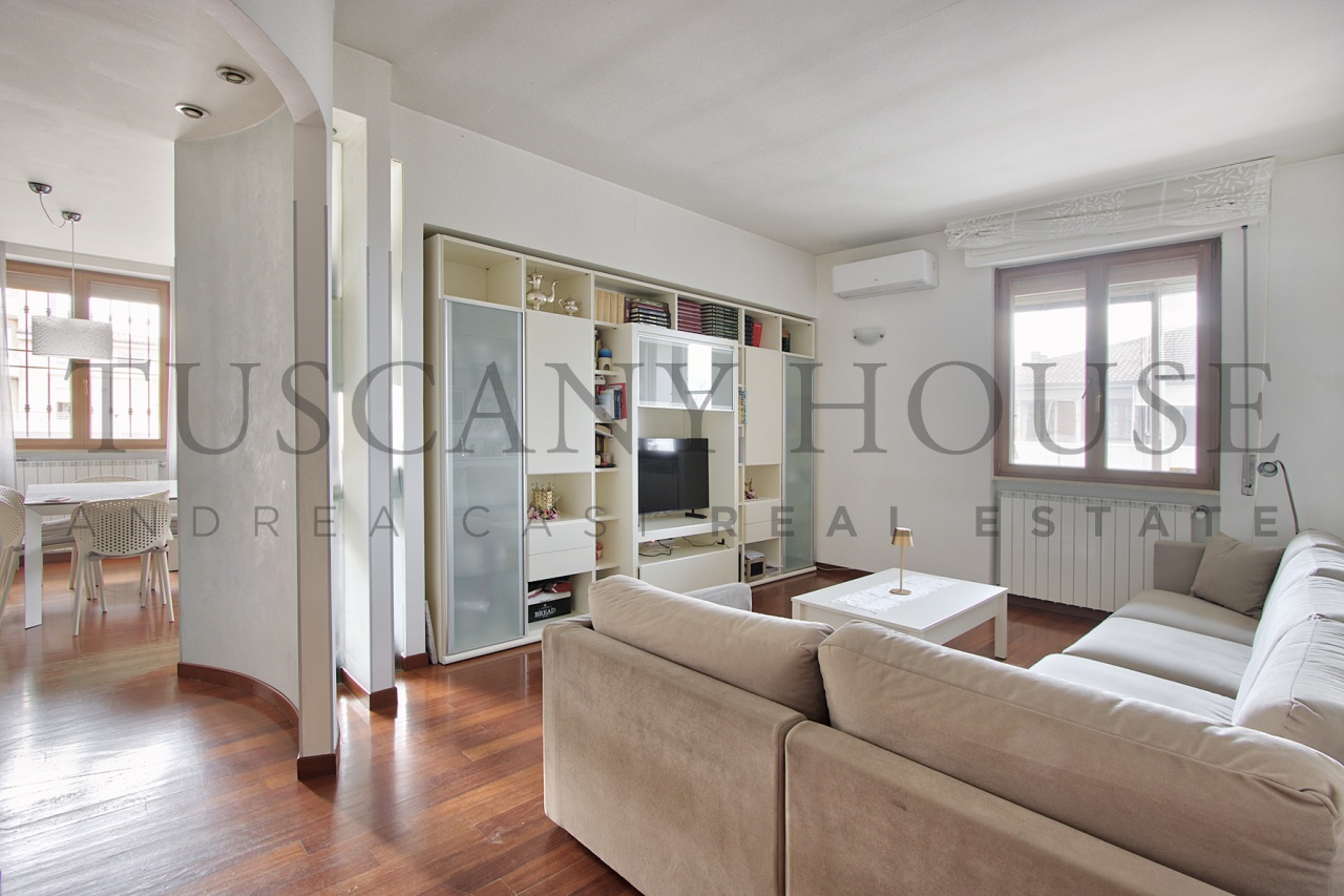 Casa indipendente con giardino a Arezzo