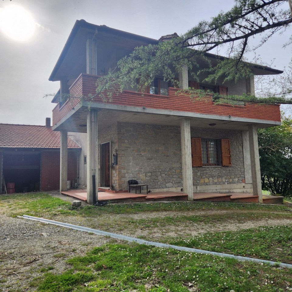 Casa indipendente con giardino a Monterchi