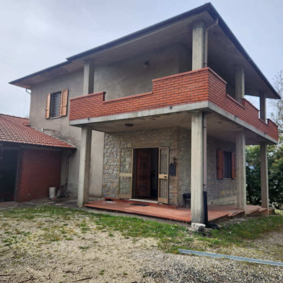 Casa indipendente con giardino a Monterchi