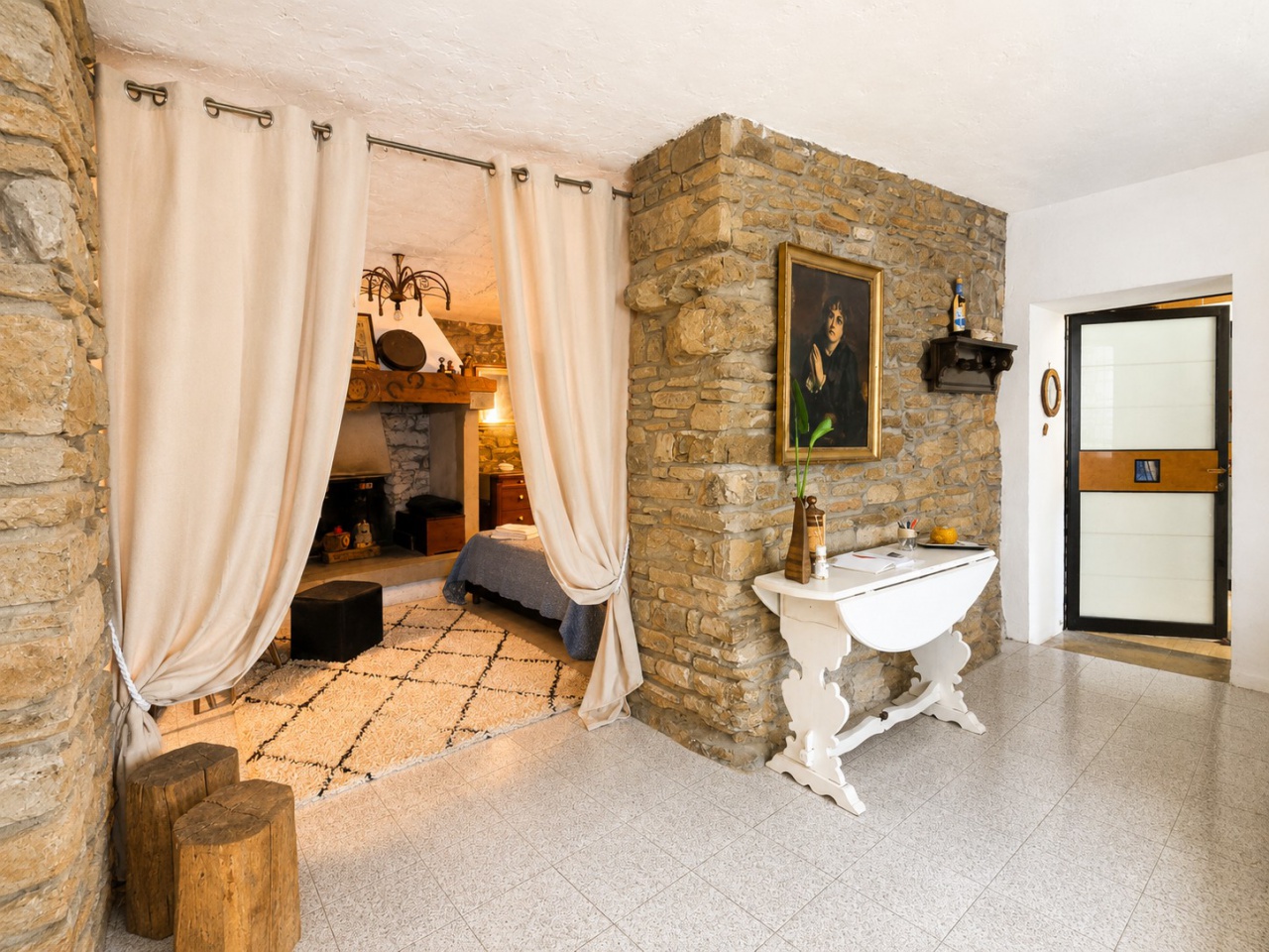 Casa indipendente con giardino a Capolona