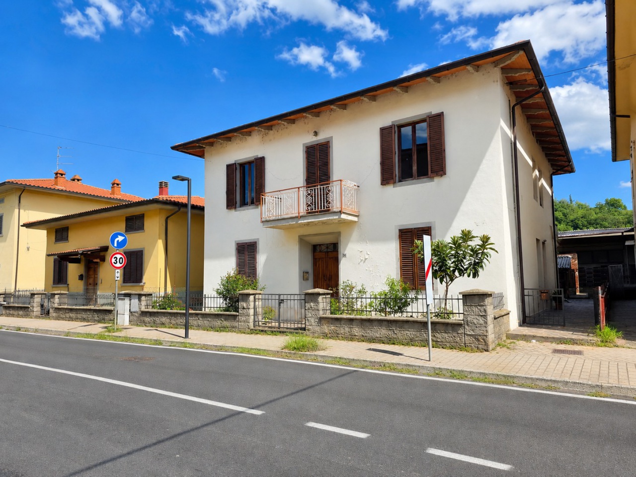 Appartamento in vendita a Capolona