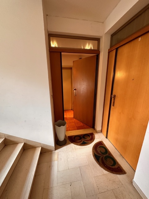 Quadrilocale con box doppio in via trento trieste, Arezzo