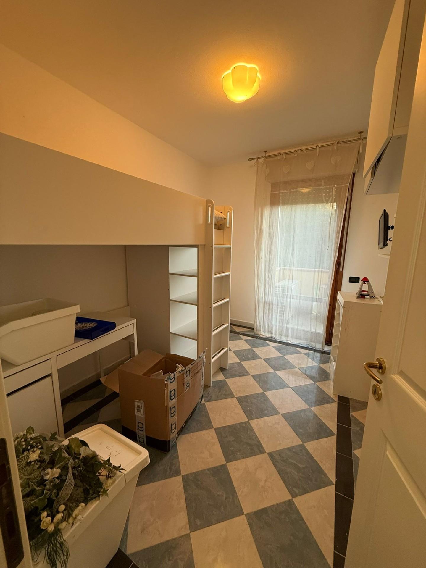 Quadrilocale arredato in affitto a Vecchiano