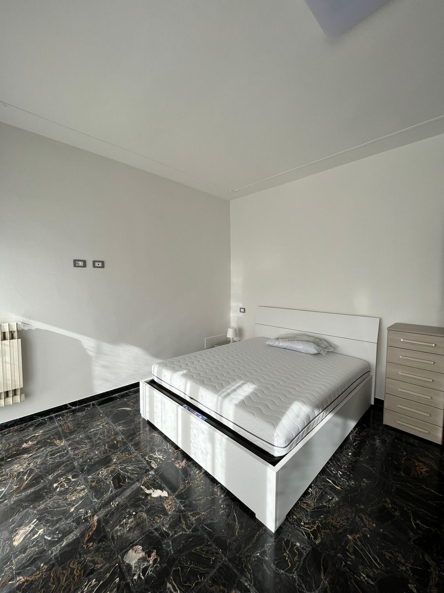 Stanza Singola ristrutturata, Pisa porta a lucca