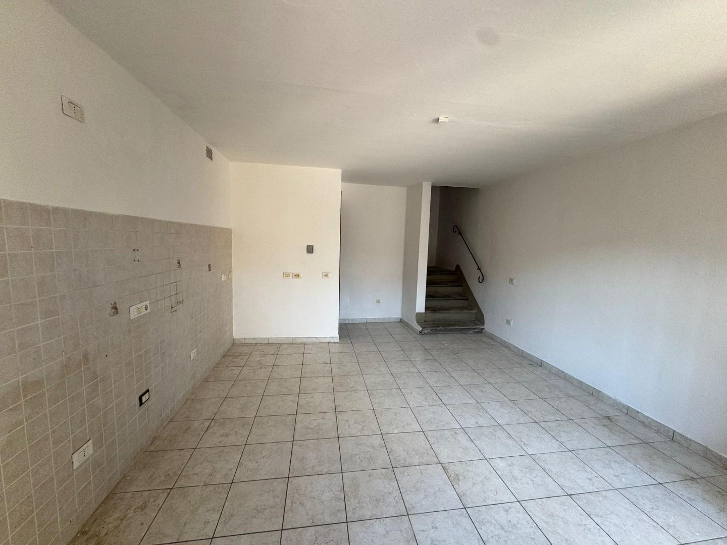 Casa indipendente da ristrutturare, San Giuliano Terme colognole