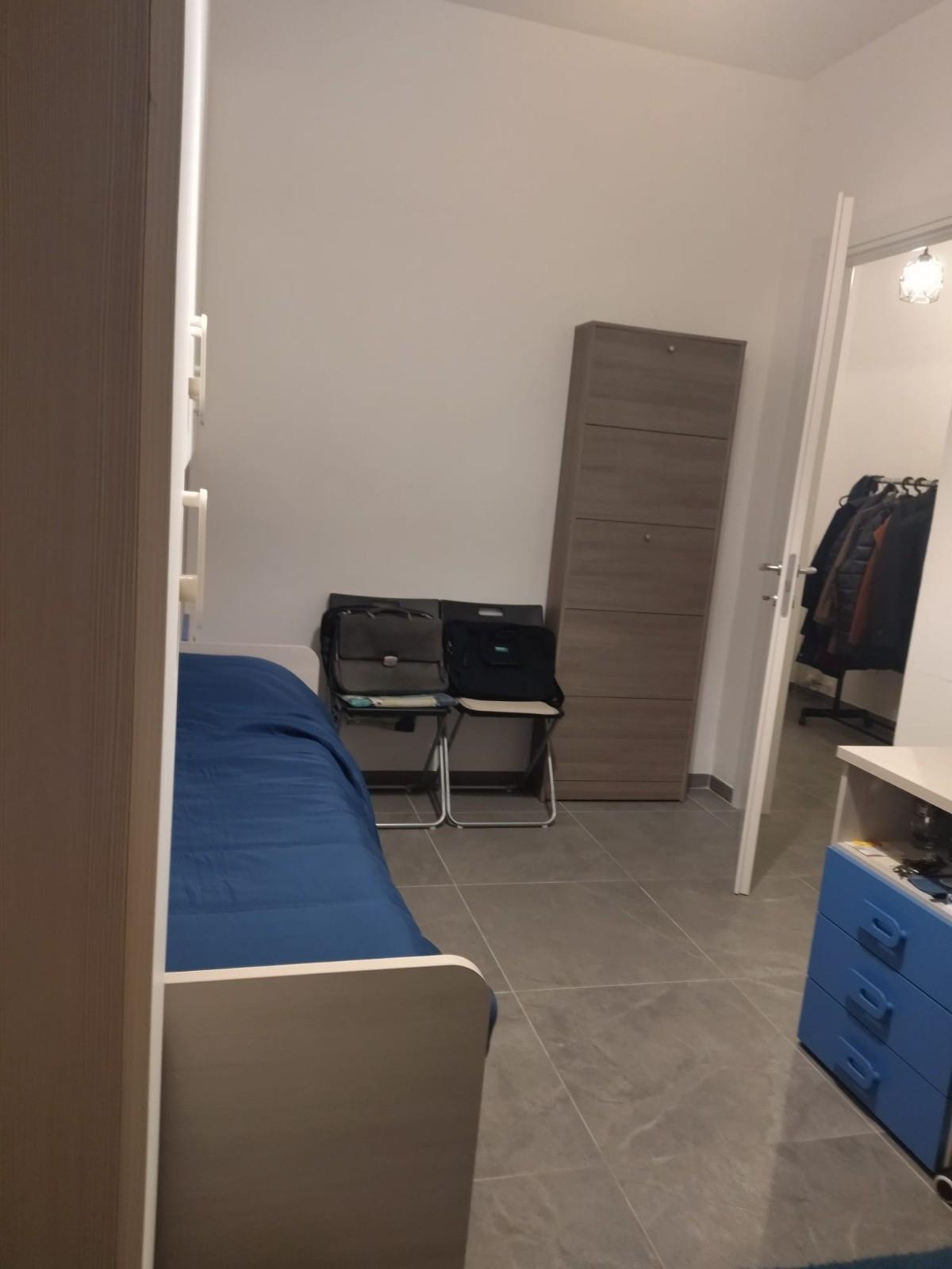 Stanza Singola ristrutturata, Pisa pratale