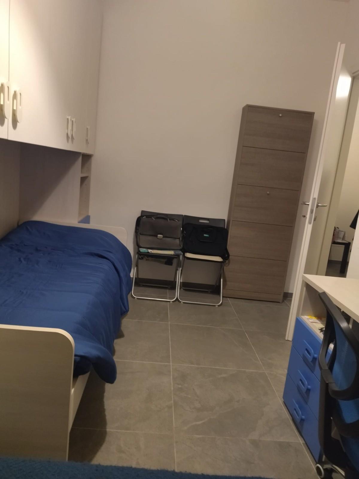 Stanza Singola ristrutturata, Pisa pratale