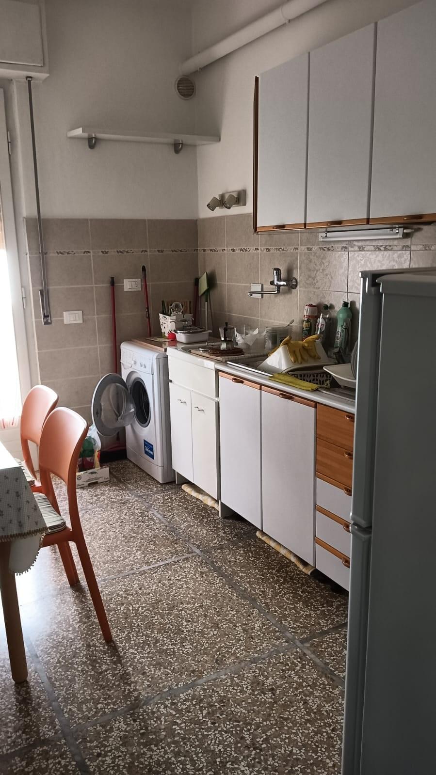 Trilocale arredato in affitto, Pisa don bosco - battelli