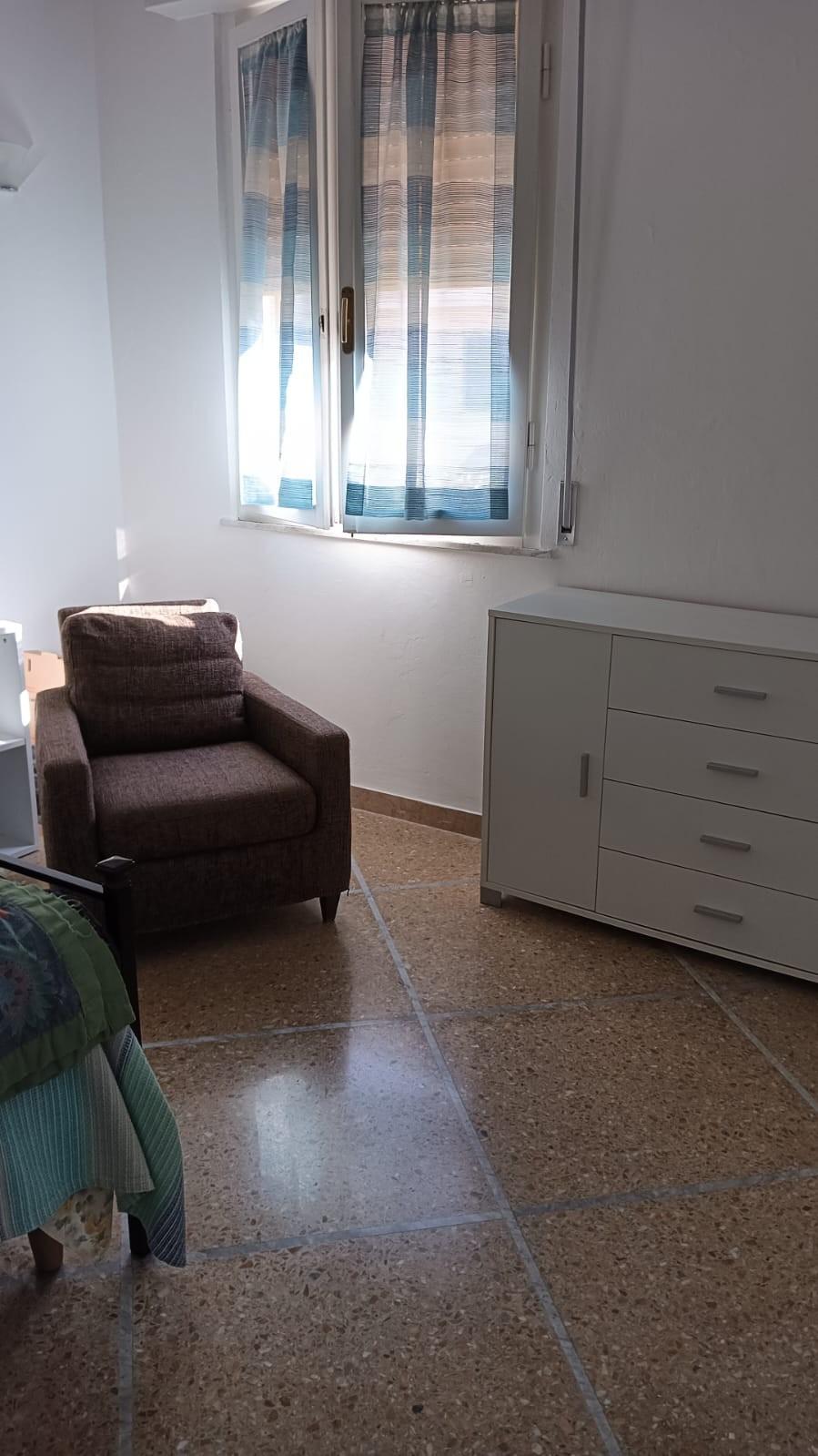 Trilocale arredato in affitto, Pisa don bosco - battelli
