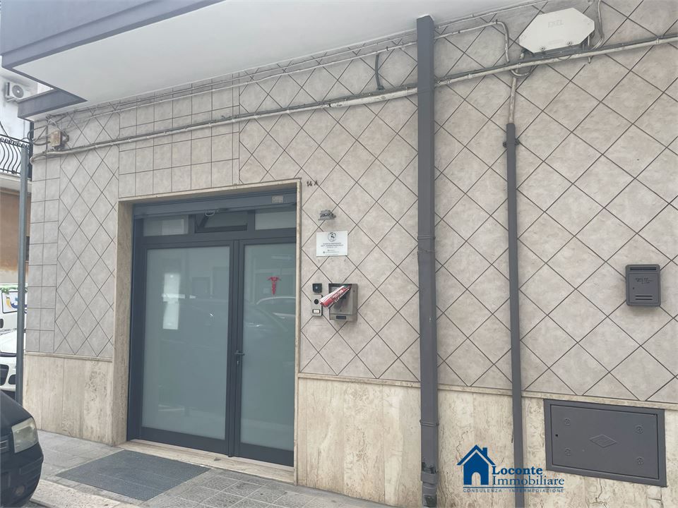Ufficio in vendita a Capurso
