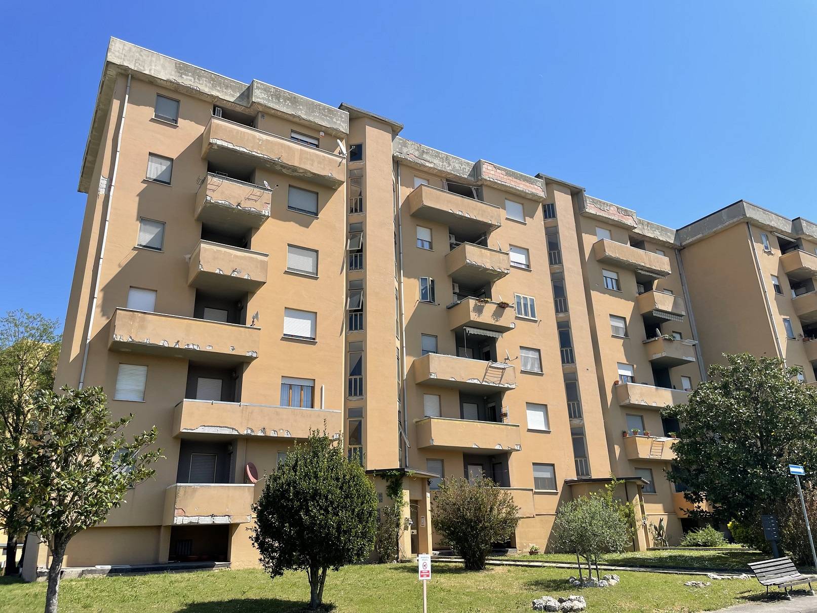 Appartamento con terrazzo a Spoleto