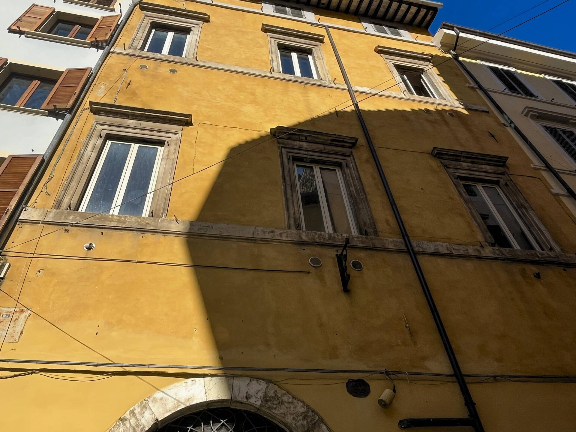 Palazzo in vendita a Spoleto, Spoleto - Centro