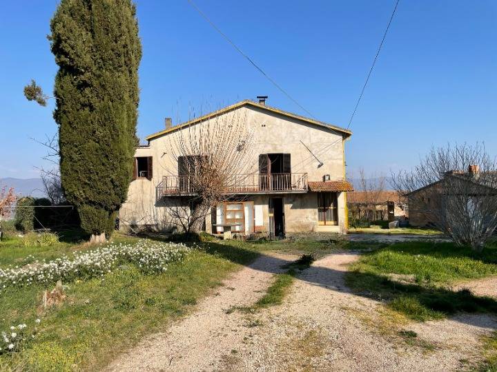 Casa semi indipendente in vendita a Montefalco