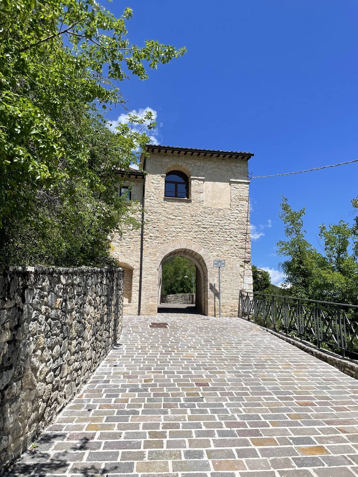 Casa semi indipendente in vendita a Cerreto di Spoleto, Ponte