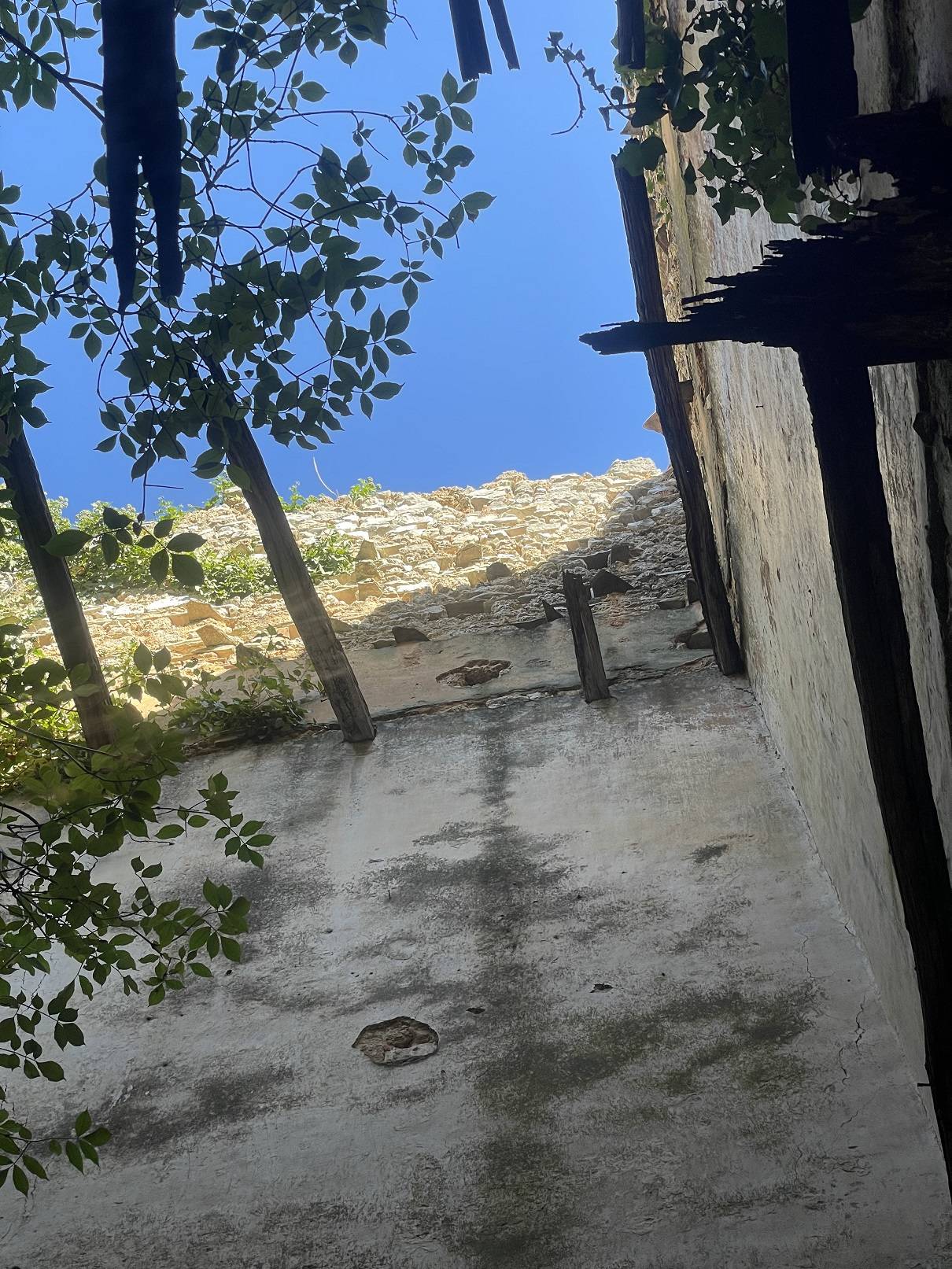 Rustico/Casale/Corte in vendita a Spoleto