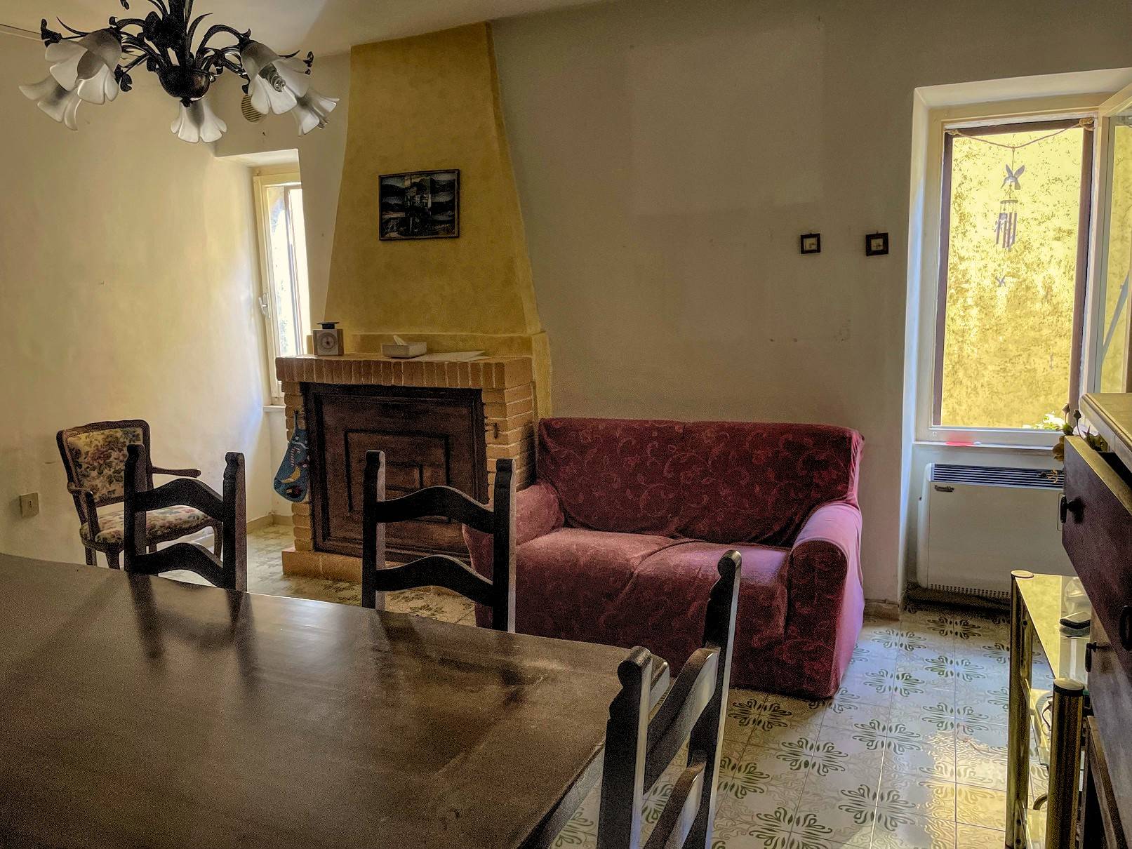 Appartamento indipendente in vendita a Sant'Anatolia di Narco