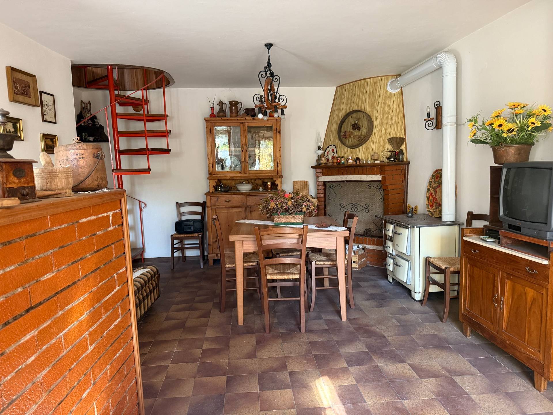 Casa semi indipendente in vendita a Ferentillo