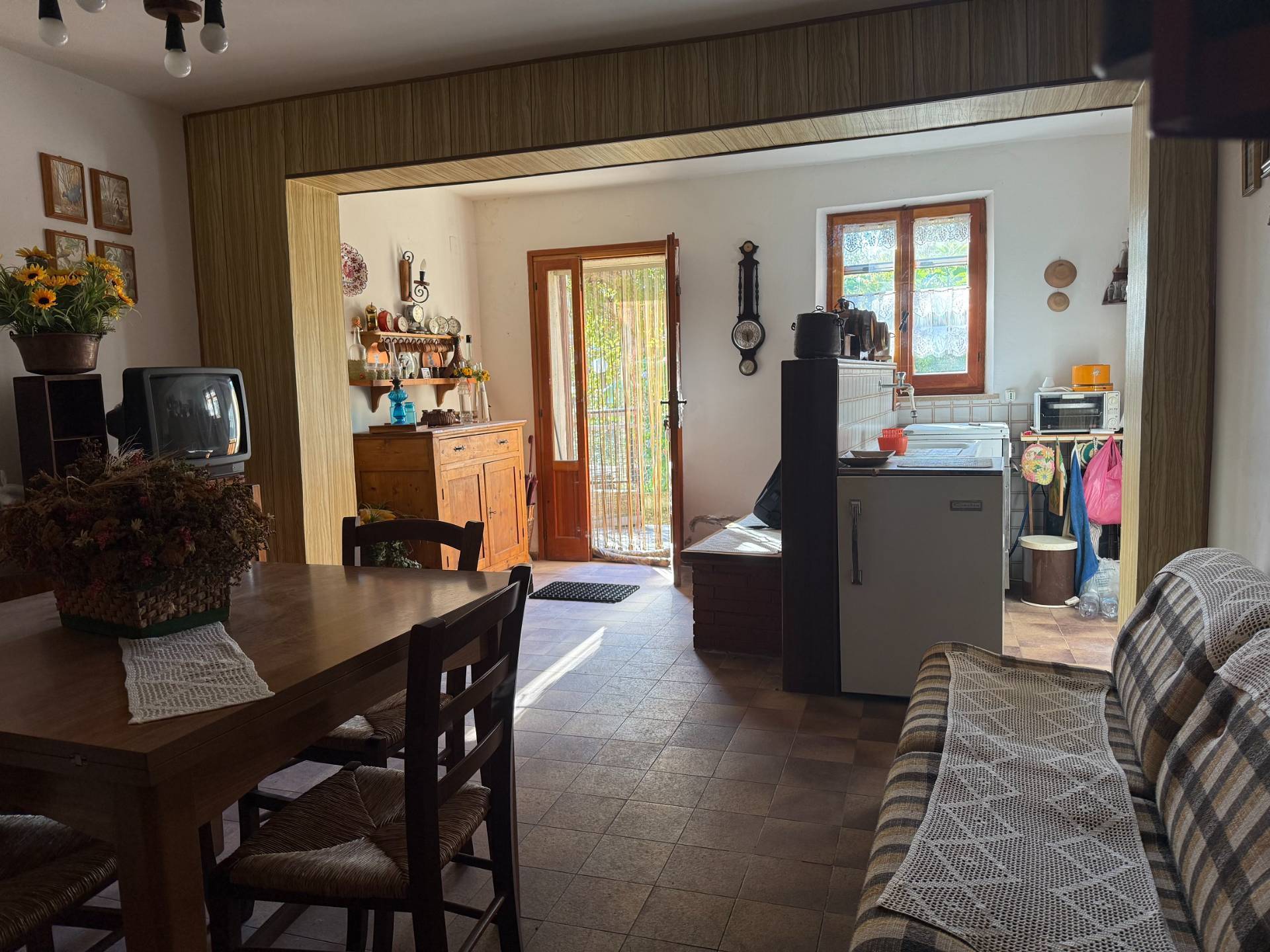 Casa semi indipendente in vendita a Ferentillo