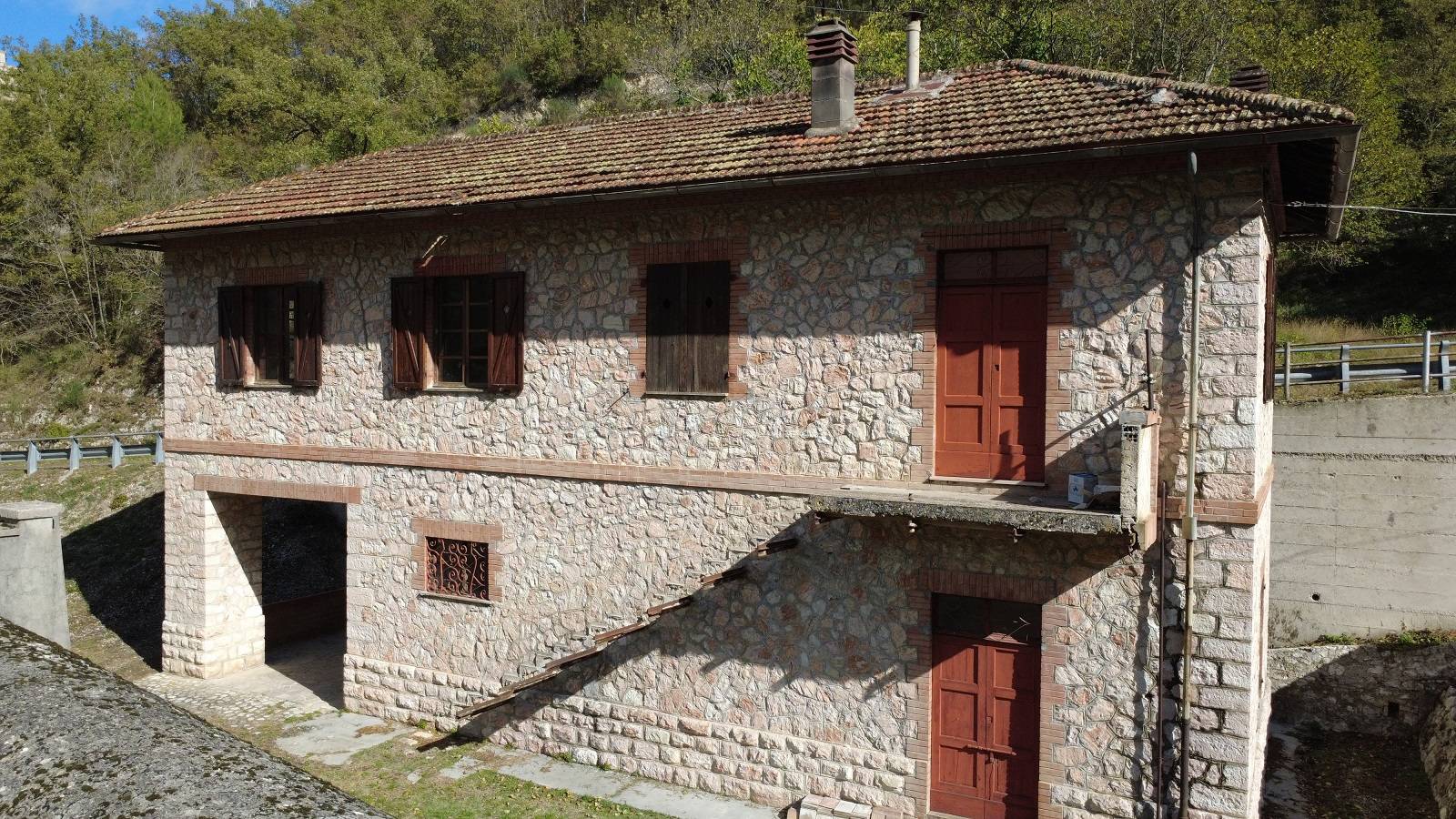 Casa singola in vendita a Vallo di Nera, Vallo di Nera