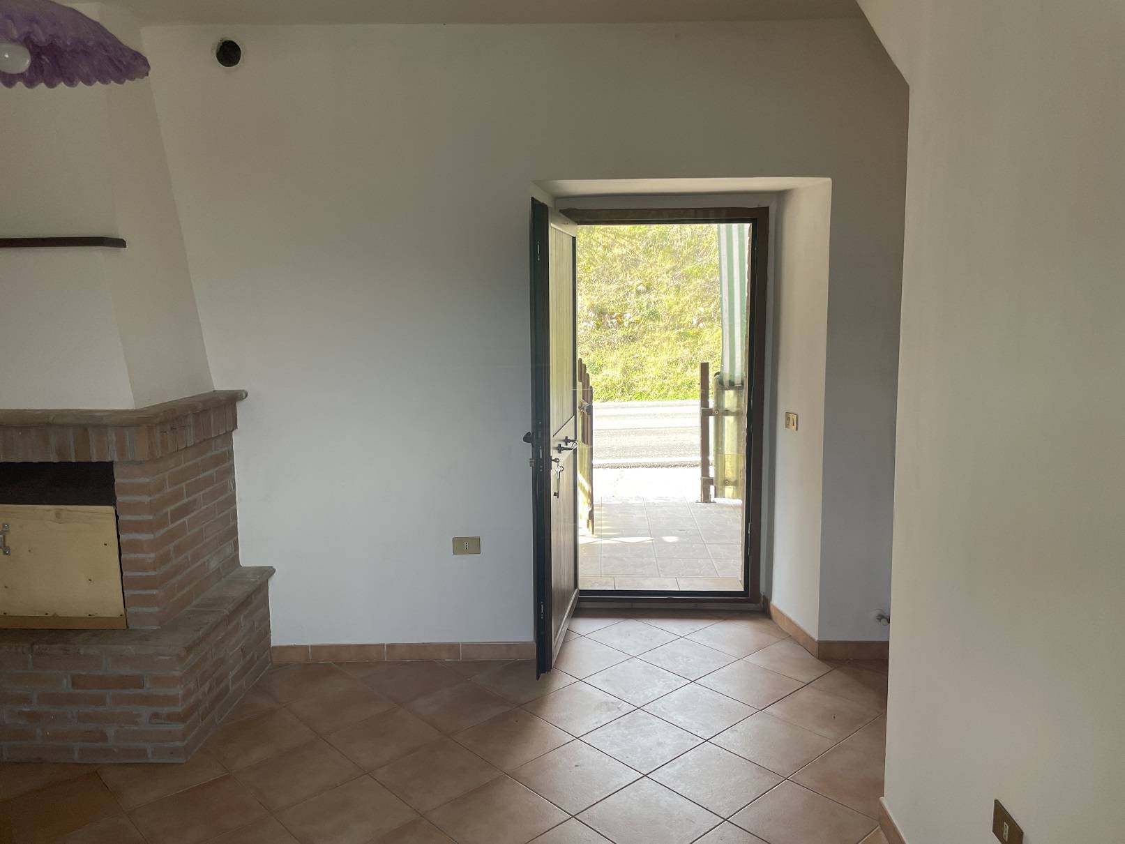 Rustico/Casale/Corte in vendita a Cerreto di Spoleto, Collesoglio