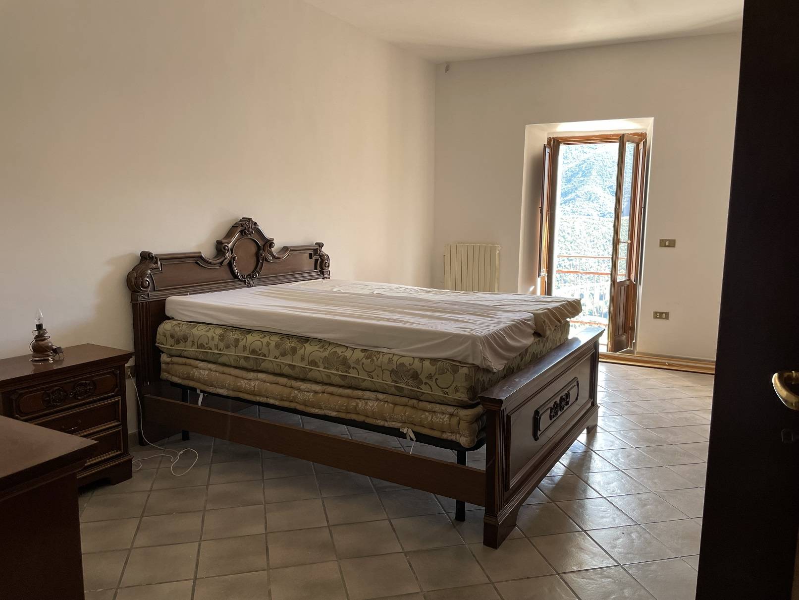 Appartamento in vendita a Cerreto di Spoleto, Cerreto di Spoleto - Centro