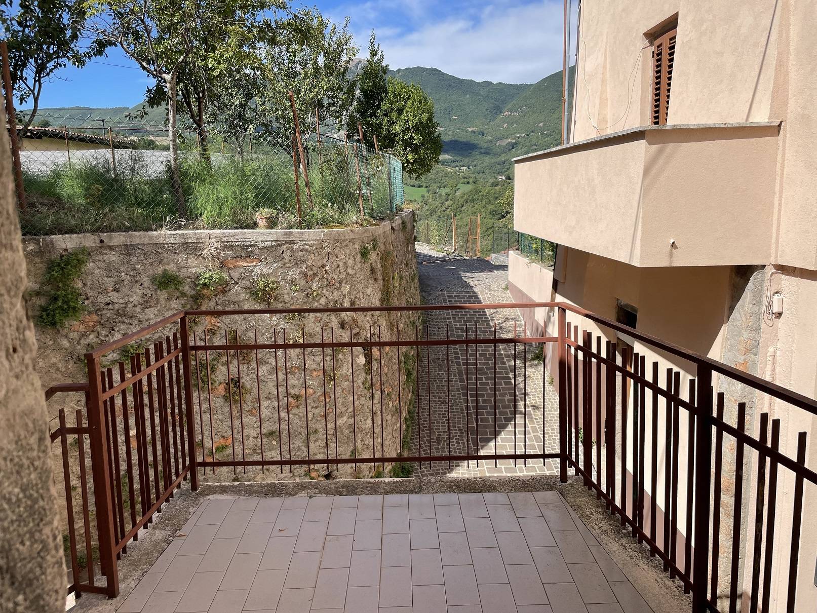 Appartamento in vendita a Cerreto di Spoleto, Cerreto di Spoleto - Centro